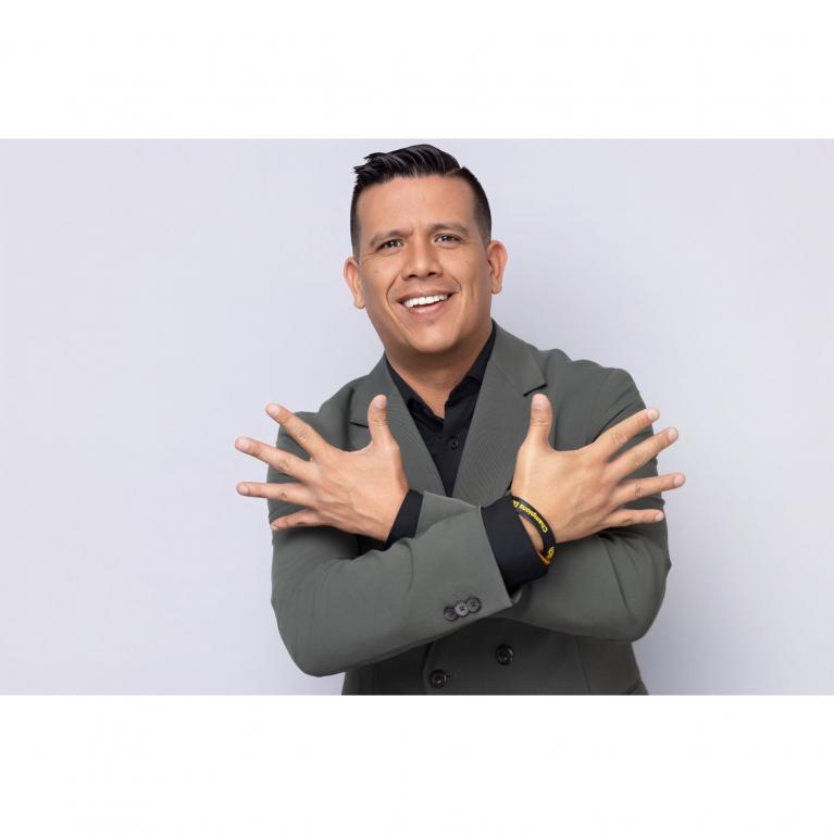 Ricardo Alfaro Svete Logo